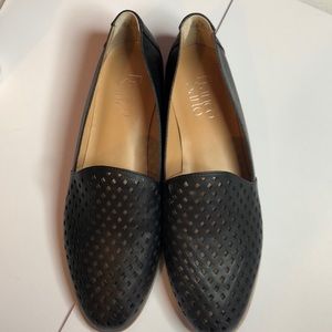 Ladies shoes